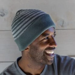 Sunday Afternoons Horizon Beanie 12 Sunday Afternoons Horizon Beanie -hat Horizon Beanie Treeline Stripe Male fw21 2279px