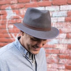 Sunday Afternoons Jasper Hat -hat jasper hat shadow fw17 3000px