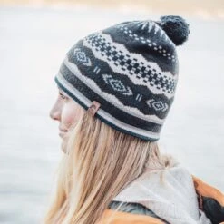 Sunday Afternoons Storyteller Beanie -hat storyteller beanie ocean sand female fw19 2500px v2