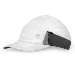 Sunday Afternoons VaporLite Cape Cap 30 Sunday Afternoons VaporLite Cape Cap -hat vaporlite cape cap white terrain front cape in ss24 rev1 2500px 39071346 1a28 4420 8459 cdc4b3ca5bfe