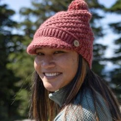 Sunday Afternoons Winterlake Beanie 13 Sunday Afternoons Winterlake Beanie -hat winterlake beanie fw23 3150px c4779303 320e 4601 bbe5 2083d011df0e